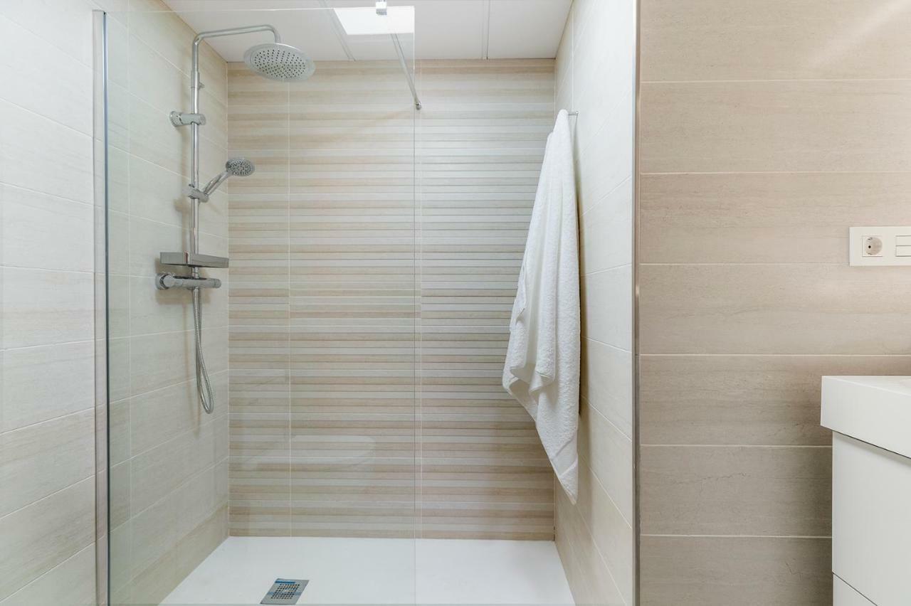 Apartamento Lujo Ancha Del Carmen Malaga Ngoại thất bức ảnh